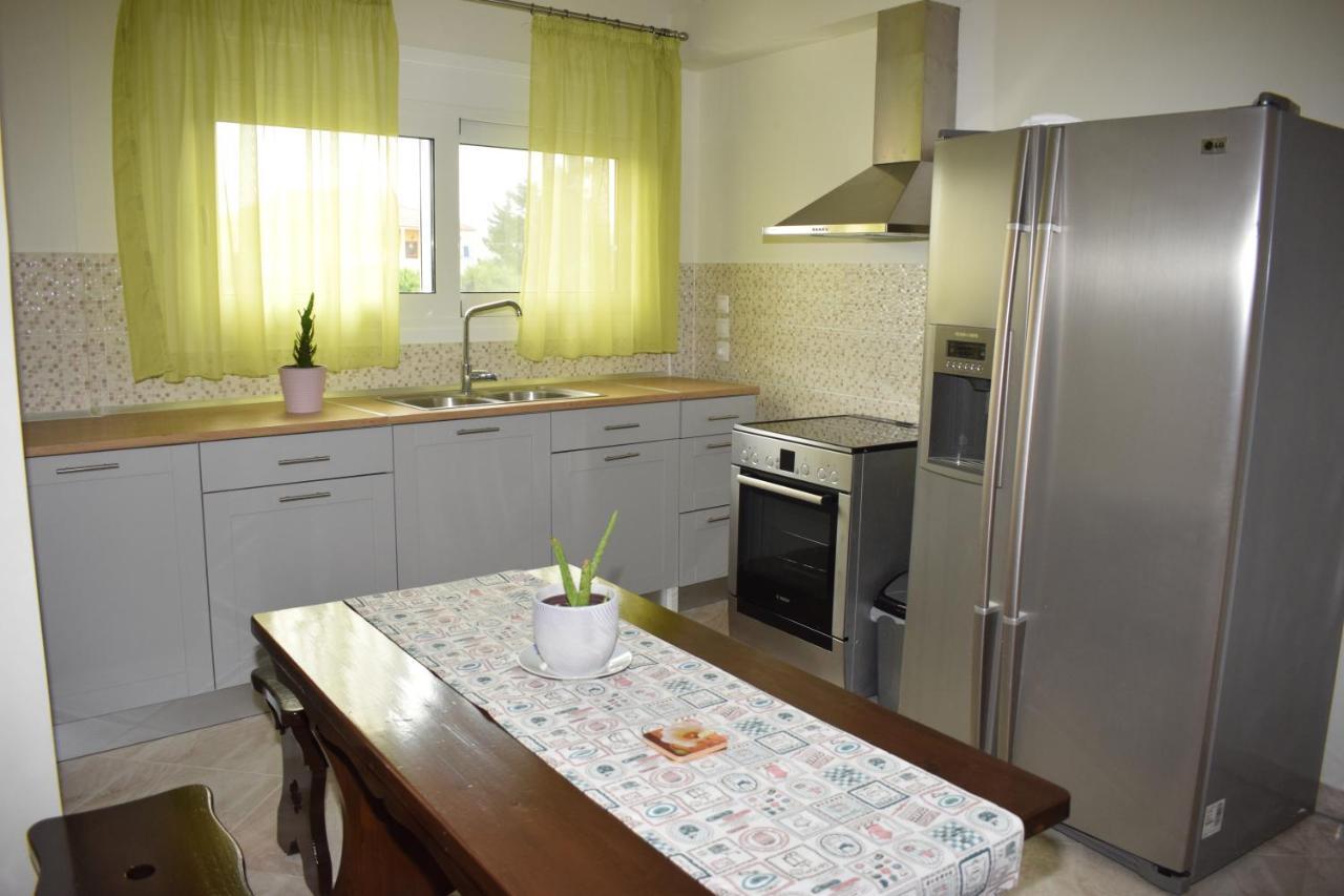 Mary'S Apartments Close To The Sea Agios Georgios  Exterior foto