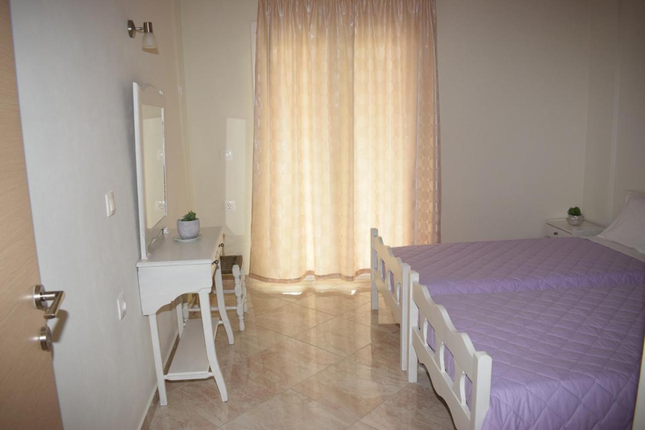 Mary'S Apartments Close To The Sea Agios Georgios  Exterior foto
