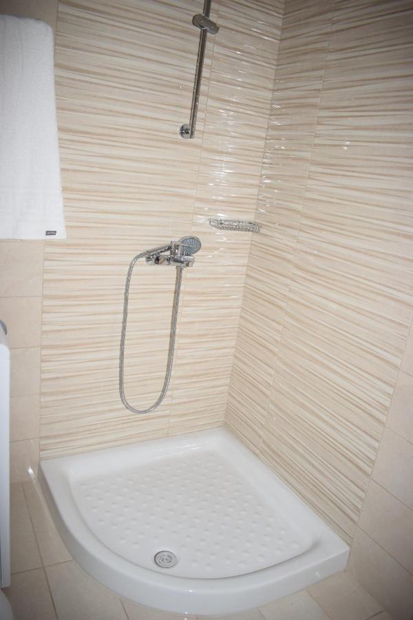 Mary'S Apartments Close To The Sea Agios Georgios  Exterior foto